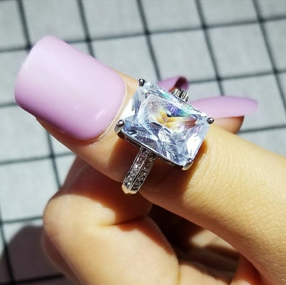 Luxury 925 Sterling Silver Mega White Sapphire Ring - Picture 4 of 7